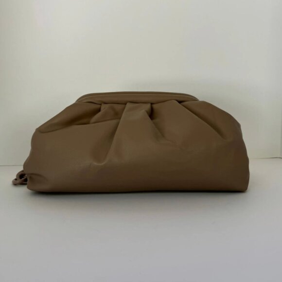 Badgley Mischka Clutch Purse NWT - Picture 3 of 4